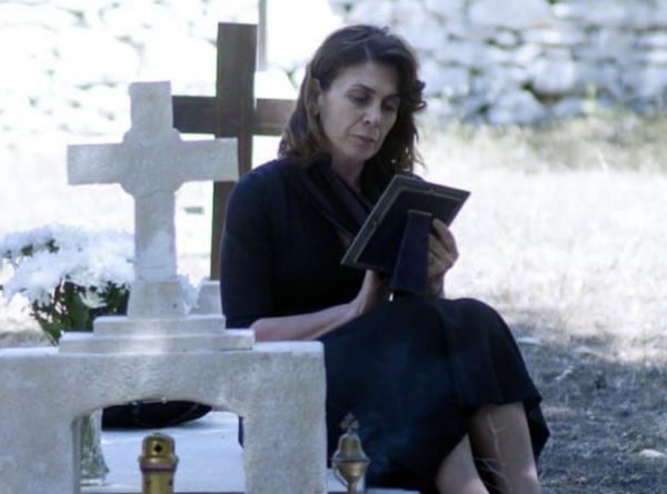 Άγριες Μέλισσες Spoiler: Η Μυρσίνη θα ζήσει την απόλυτη καταστροφή