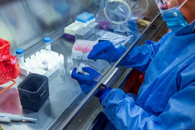 Κοροναϊός: Υποσχόμενο φάρμακο στα σκαριά από επιστήμονες του νοσοκομείου «Γ. Παπανικολάου»