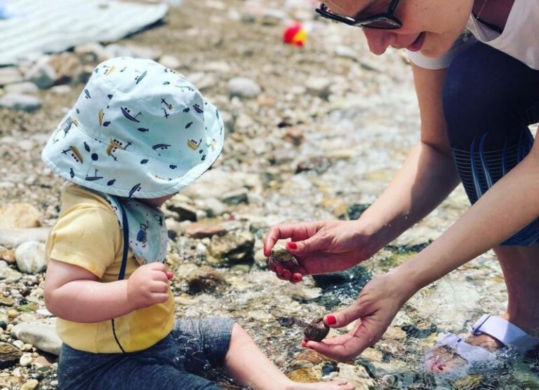 Μπουρδούμης και Δροσάκη γιόρτασαν τα πρώτα γενέθλια του παιδιού τους