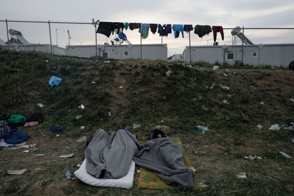 Θεσσαλονίκη: Αιματηρό επεισόδιο στη δομή στα Διαβατά – Δύο τραυματίες