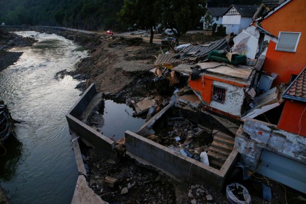 Γερμανία: Τους 180 έφτασαν οι νεκροί από τις πλημμύρες – Αγνοούνται άλλοι 150