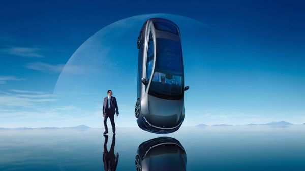 Ενέργεια για την Mercedes-Benz από τα στοιχεία της φύσης