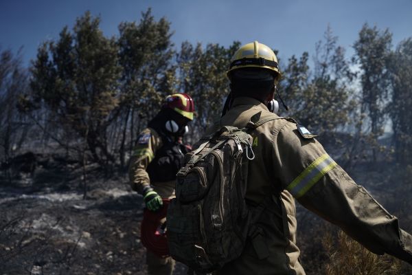 Φωτιά: Πολύ υψηλός ο κίνδυνος πυρκαγιάς την Δευτέρα σε τέσσερις περιφέρειες
