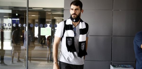 Ο ΠΑΟΚ ανακοίνωσε τον Ολιβέιρα (vid)