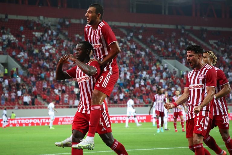 Ολυμπιακός: Δύο «πάλι καλά» και μια ευκαιρία