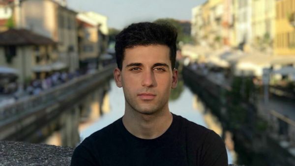 Ινιάκο Λαμουά: Ο Ισπανός που μιλάει άπταιστα ελληνικά και κάνει θραύση στο TikTok