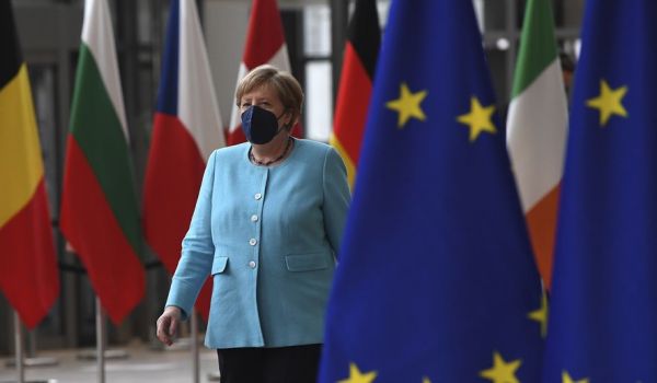 Tι θα κάνει η Μέρκελ όταν λήξει η θητεία της μετά από 16 χρόνια; – «Ίσως διαβάσω, ίσως κοιμηθώ»