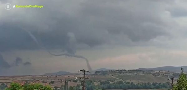 Φλώρινα: Εντυπωσιακές εικόνες από ανεμοστρόβιλο στη Μελίτη – Σφοδρή χαλαζόπτωση στη Λάρισα