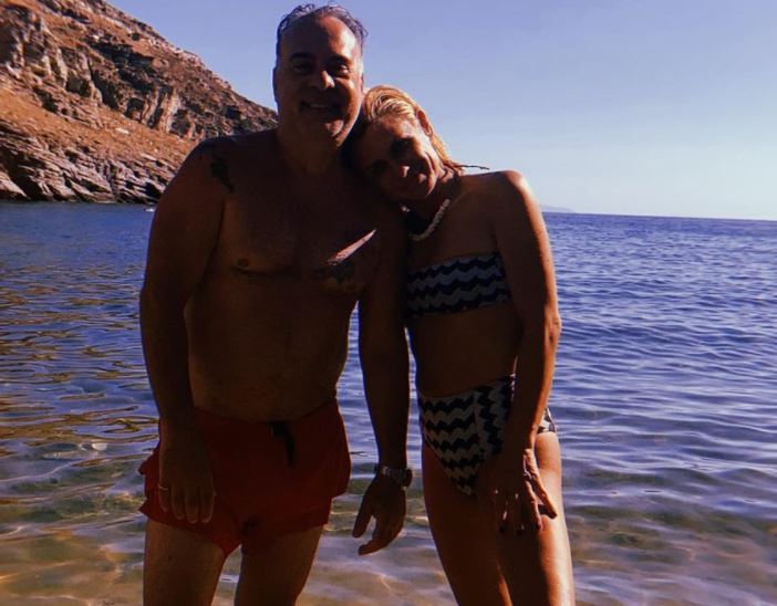 Κατερίνα Καραβάτου – Φώτης Σεργουλόπουλος: Διακοπές μαζί στην Άνδρο