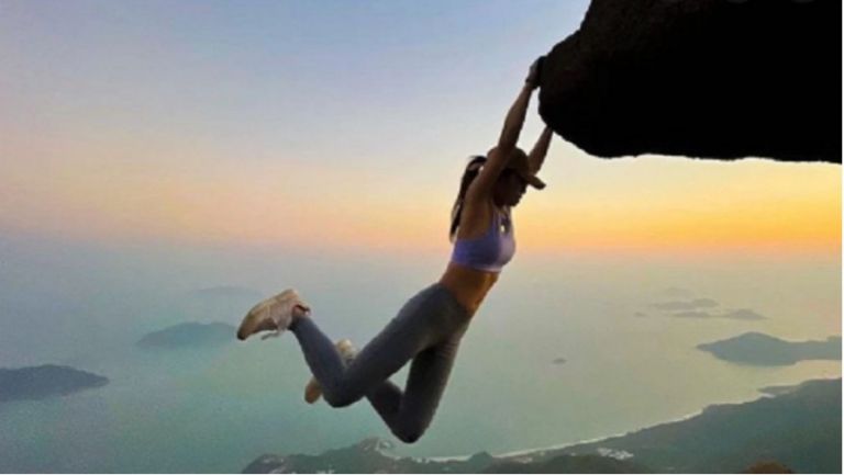 Χονγκ Κονγκ: Διάσημη influencer πέθανε για μια selfie!