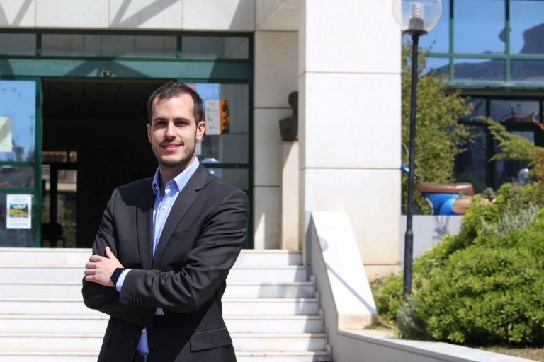 Έχει ένας τριαντάρης, λόγους να ασχοληθεί με τα κοινά;