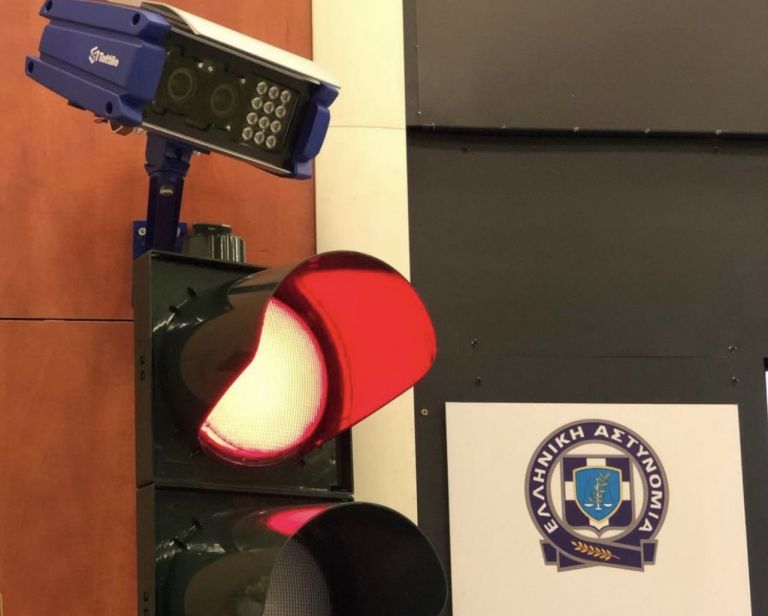 Κάμερες στα φανάρια