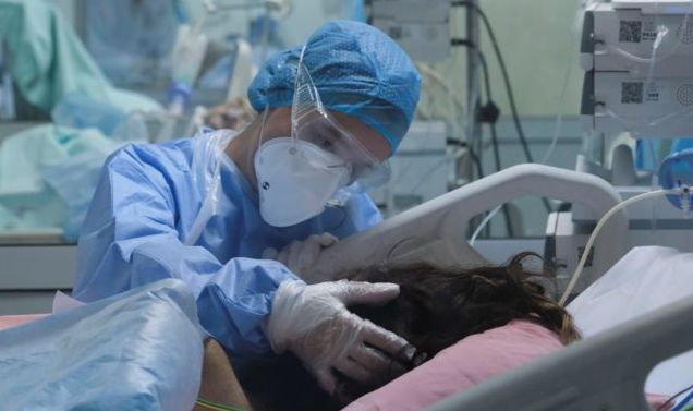 Το θλιβερό μοτίβο της πανδημίας