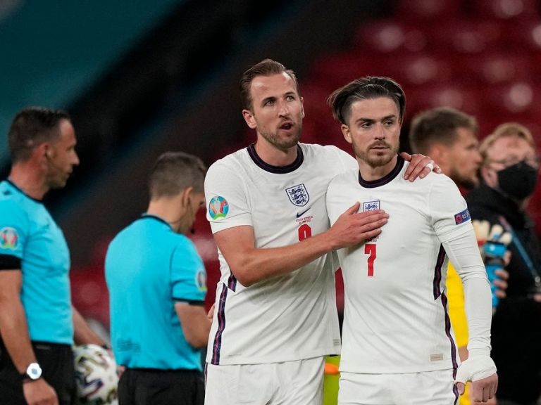 Μάντσεστερ Σίτι: Πάει για διπλό μεταγραφικό χτύπημα με Κέιν και Γκρίλις