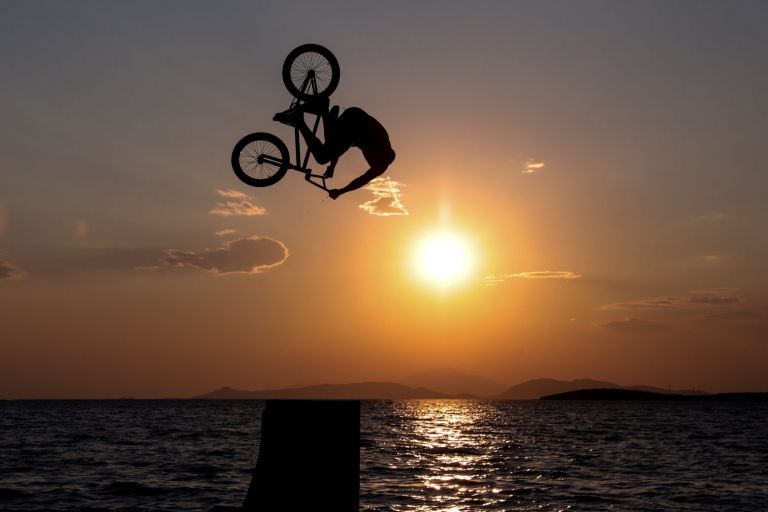 Κοροναϊός: Πού εντοπίζονται τα 2.845 κρούσματα – Δείτε αναλυτικά τον χάρτη της διασποράς