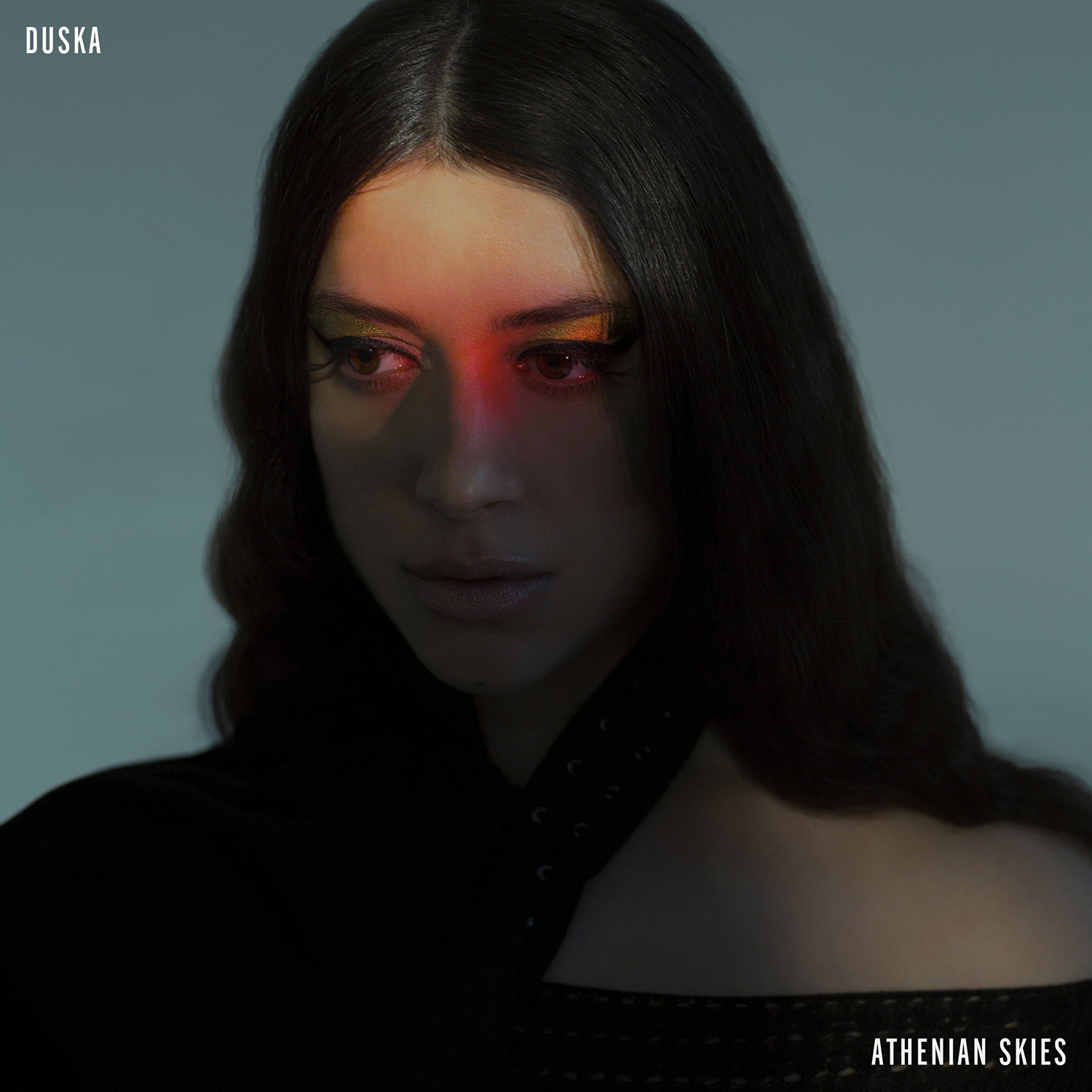 Η Katerine Duska υμνεί τη νύχτα με το νέο της τραγούδι «Athenian Skies»