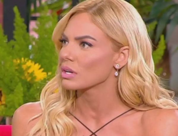 Ιωάννα Μαλέσκου: Η αποκάλυψη που άφησε άφωνους τους πάντες – «Έχω καεί από τη ζωή, αλλιώς δεν θα μάθεις»