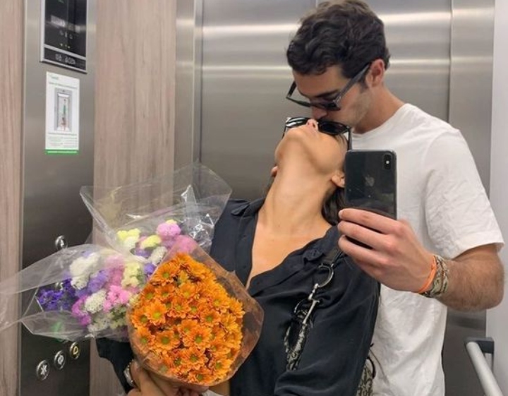 Κι όμως οι selfies απειλούν την σεξουαλική σου ζωή