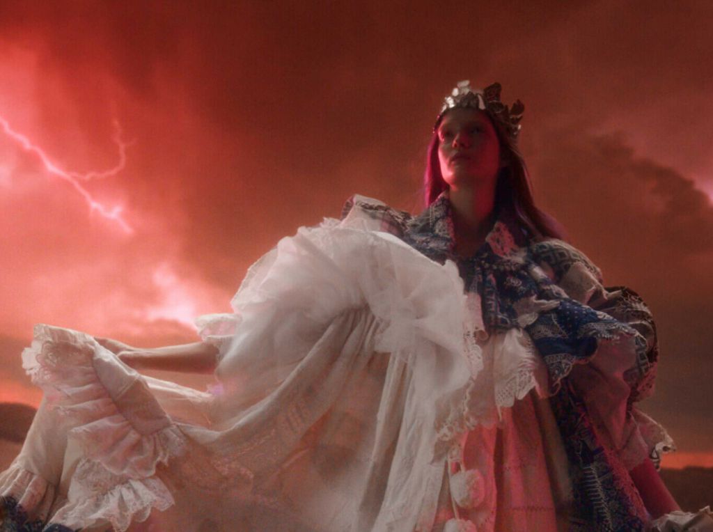 Η νέα συλλογή του Γκαλιάνο για τον οίκο Margiela είναι ένα νεό – αλχημιστικό θρίλερ