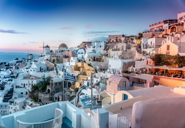 Σε εγρήγορση η Σαντορίνη μετά την αύξηση κρουσμάτων – Έκκληση για τήρηση μέτρων απευθύνει ο δήμαρχος