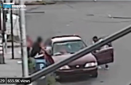 ΗΠΑ: Μητέρα καταφέρνει να γλυτώσει το παιδί της από τα χέρια του επίδοξου απαγωγέα