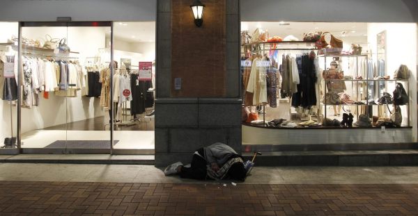 Ολυμπιακοί Αγώνες: Ανατριχιαστικό ρεπορτάζ του BBC για τους άστεγους