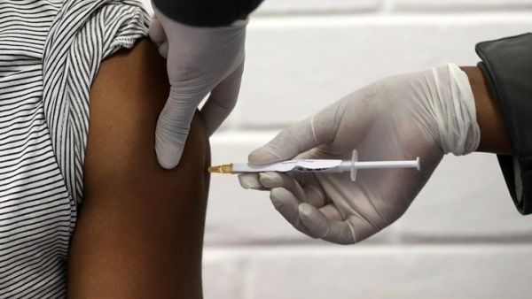Government poised to announce mandatory vaccination of target groups