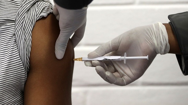 Government poised to announce mandatory vaccination of target groups