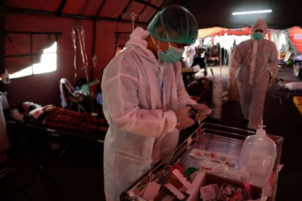 Κοροναϊός: Ξεπέρασαν τα 4 εκατομμύρια οι νεκροί σε όλο τον κόσμο