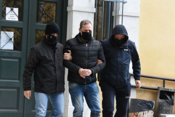Λιγνάδης: Διαφωνία ανακρίτριας και εισαγγελέα για δεύτερη προφυλάκιση