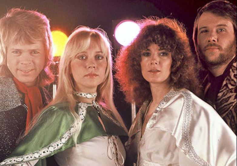 Οι ABBA γράφουν και πάλι ιστορία