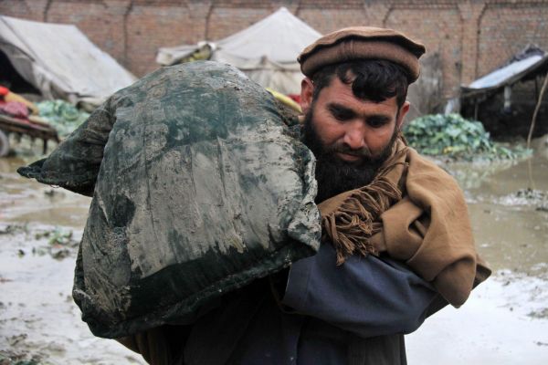 Αφγανιστάν: Τουλάχιστον 40 νεκροί και 150 αγνοούμενοι από τις πλημμύρες