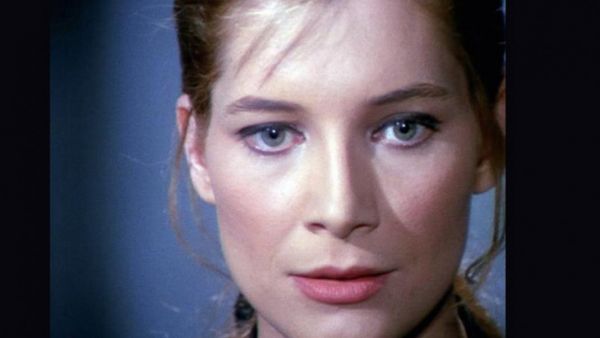 Σπάνια εμφάνιση για την Αιμιλία Υψηλάντη: Πώς είναι στα 79 της;