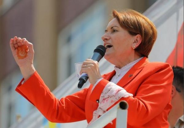 Τουρκία: «Ο 13ος πρόεδρος της Τουρκίας θα είναι δικός μας» – Δριμεία επίθεση Ακσενέρ στον Ερντογάν