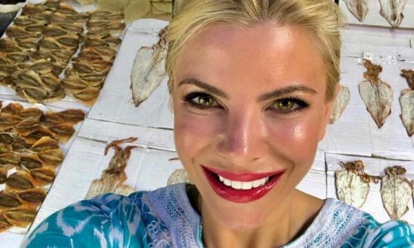 Αντελίνα Βαρθακούρη: Κόβει τα μαλλιά της για έναν πολύ ιδιαίτερο λόγο-Δείτε τι συνέβη