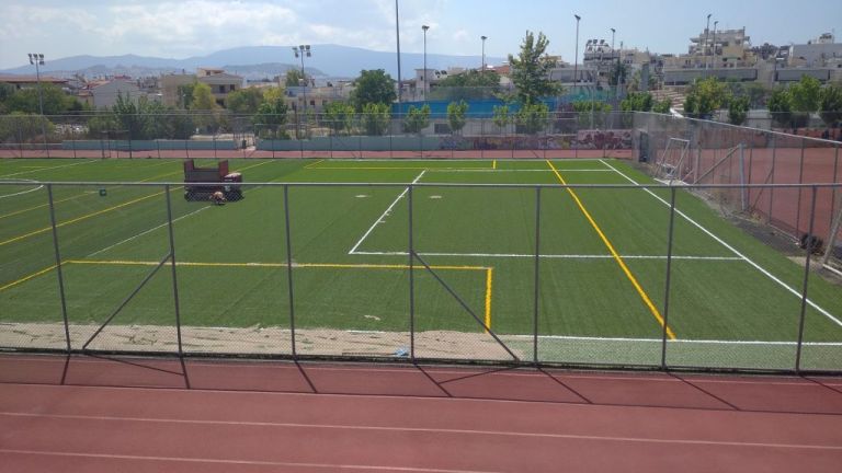 Δημοτικά γήπεδα για Όσκαρ και…βατόμουρα