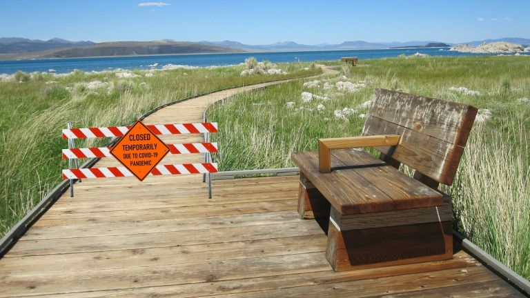 Κοροναϊός: Γρήγορη οικονομική ανάκαμψη, όμως με πενταπλάσιο στρες και κατάθλιψη