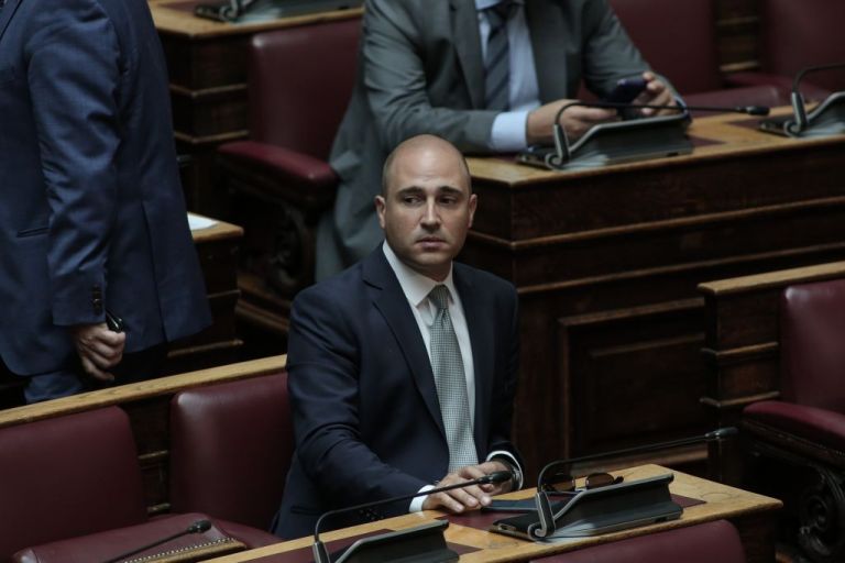 Μπογδάνος: Κατέθεσε ως αναφορά στη Βουλή το δημοσίευμα των Νέων για την «Ισλαμική Αστυνομία»