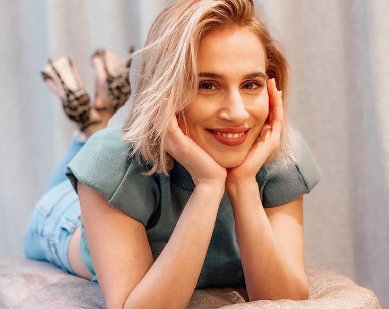 Νάντια Μπουλέ: Φωτογραφίζει για πρώτη φορά τη νεογέννητη κορούλα της