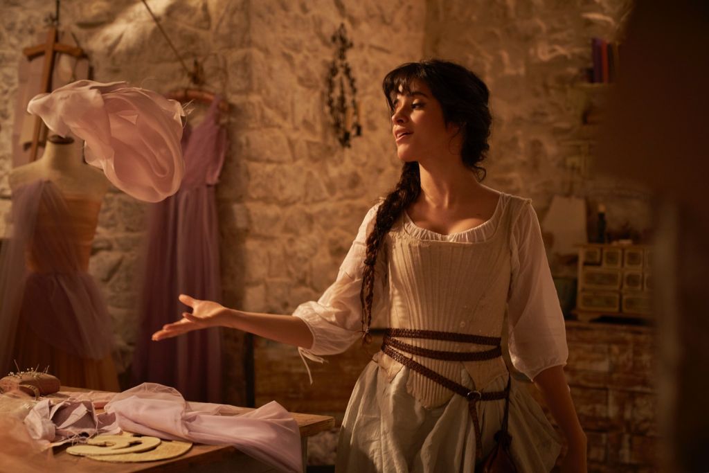 Καμίλα Καμπέγιο: Δείτε το teaser της ταινίας Cinderella που μόλις κυκλοφόρησε