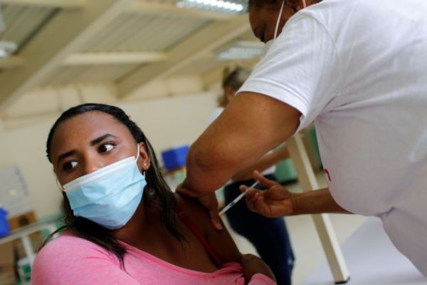 Εμβόλια: Στο 91,2% η αποτελεσματικότητα του Soberana 2 της Κούβας μετά τη χορήγηση της τρίτης δόσης