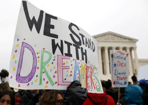ΗΠΑ: Δικαστική απόφαση φρενάρει τις αιτήσεις των «Ονειροπόλων»