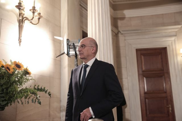 Στις Βρυξέλλες τη Δευτέρα ο Δένδιας για το Συμβούλιο Εξωτερικών Υποθέσεων