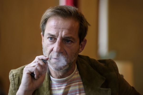 Δημήτρης Λιγνάδης: Απολογείται για δύο νέες κατηγορίες βιασμού – Τι απαντά ο αδελφός του
