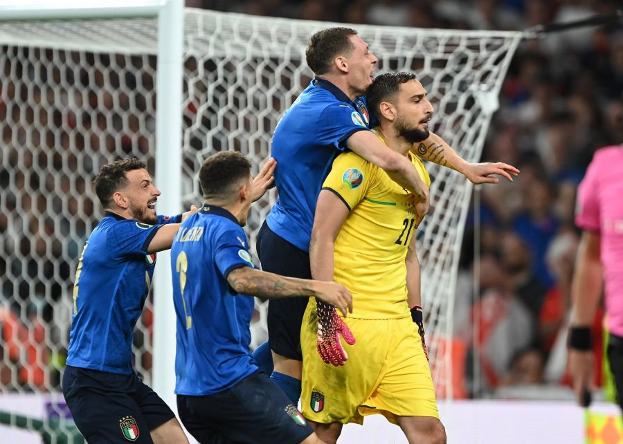 MVP του Euro 2020 ο Ντοναρούμα