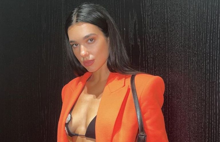 Dua Lipa – Σοκαρισμένη από τις ομοφοβικές δηλώσεις του DaBaby