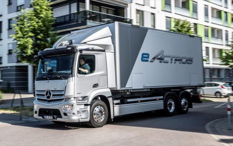Το Mercedes Actros απέκτησε ηλεκτροκίνητη έκδοση