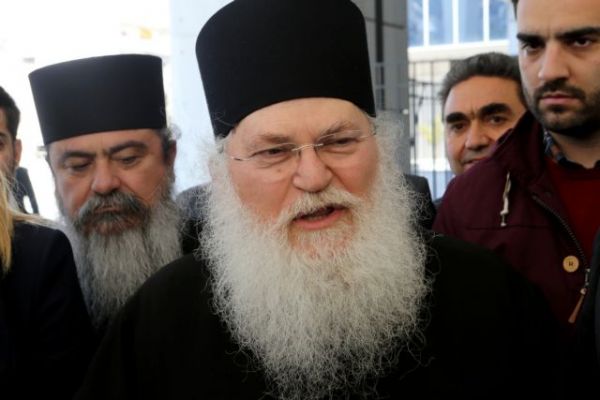 Ηγούμενος Εφραίμ: Θετικές εξελίξεις στην πορεία της υγείας του