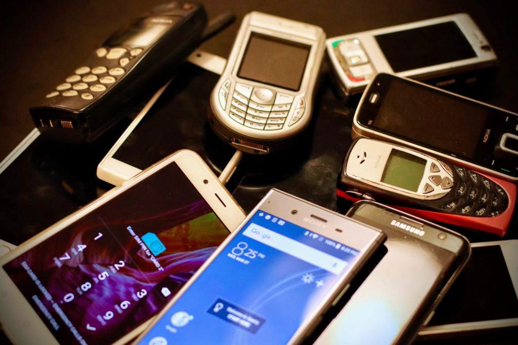 Antech: Τα «αρχαία» τηλέφωνα που κοστίζουν χιλιάδες ευρώ
