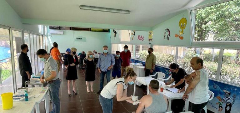 Κοροναϊός: Ξεκίνησε ο εμβολιασμός κρατουμένων σε όλα τα Καταστήματα Κράτησης